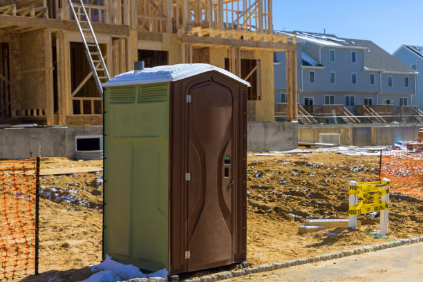 Best Portable restroom solutions  in Pelican Marsh, FL